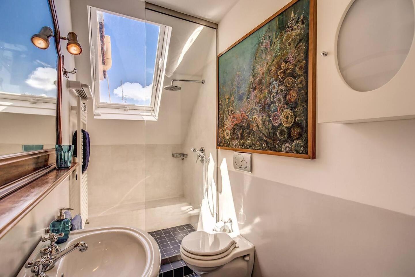 Attic With Terrace Overlooking St Peters Basilica 罗马 外观 照片